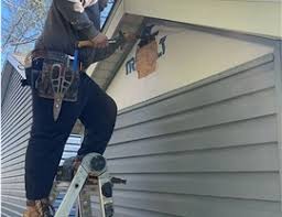 Affordable Siding Repair and Maintenance Services in Roberts, WI